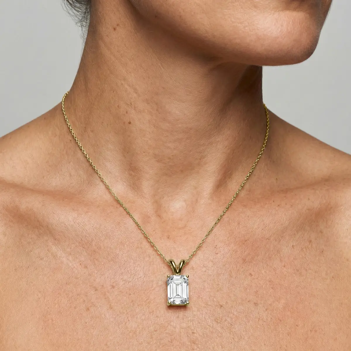 1 Carat Emerald Lab Grown Diamond Solitaire Gold Pendant